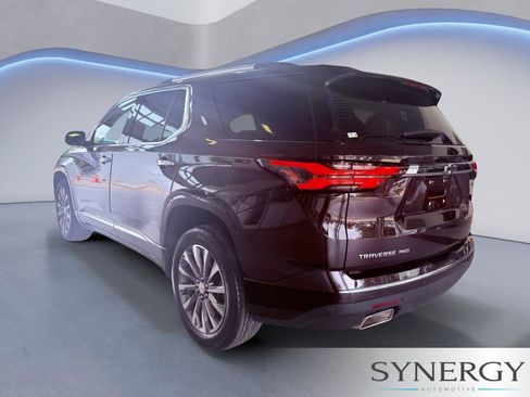 Used 2022 Chevrolet Traverse Premier w/ LPO, Floor Liner Package AWD/4WD image 7