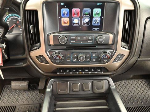 Used 2017 GMC Sierra 1500 Denali w/ Denali Ultimate Package AWD/4WD image 22