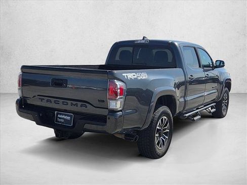 Used 2020 Toyota Tacoma TRD Sport w/ Technology Package AWD/4WD image 5