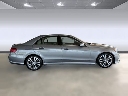 Used 2014 Mercedes-Benz E 350 Sedan image 8