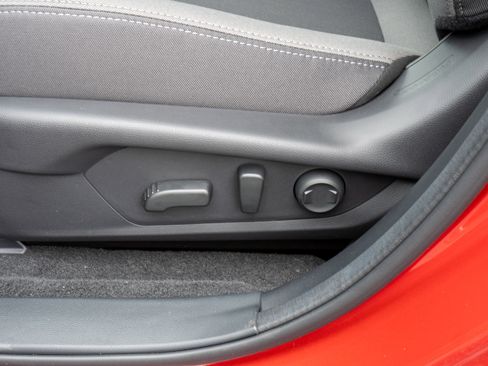 New 2026 Subaru Crosstrek 2.0i Premium AWD/4WD image 30
