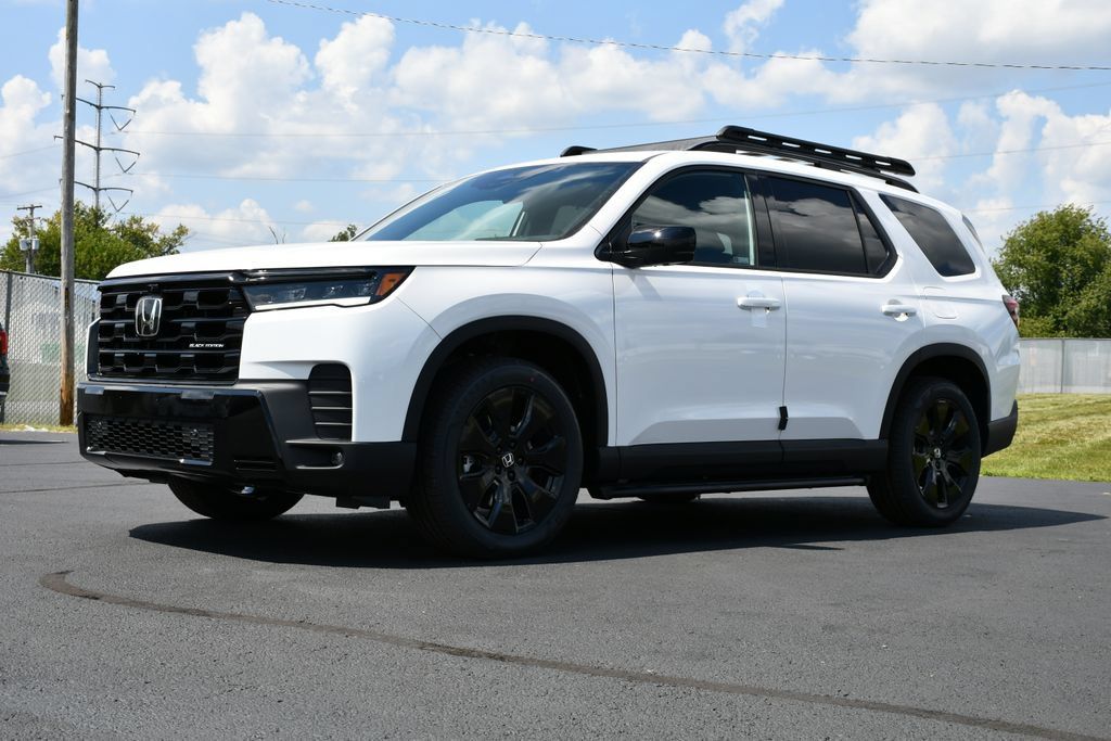 New 2026 Honda Pilot Black Edition image 3