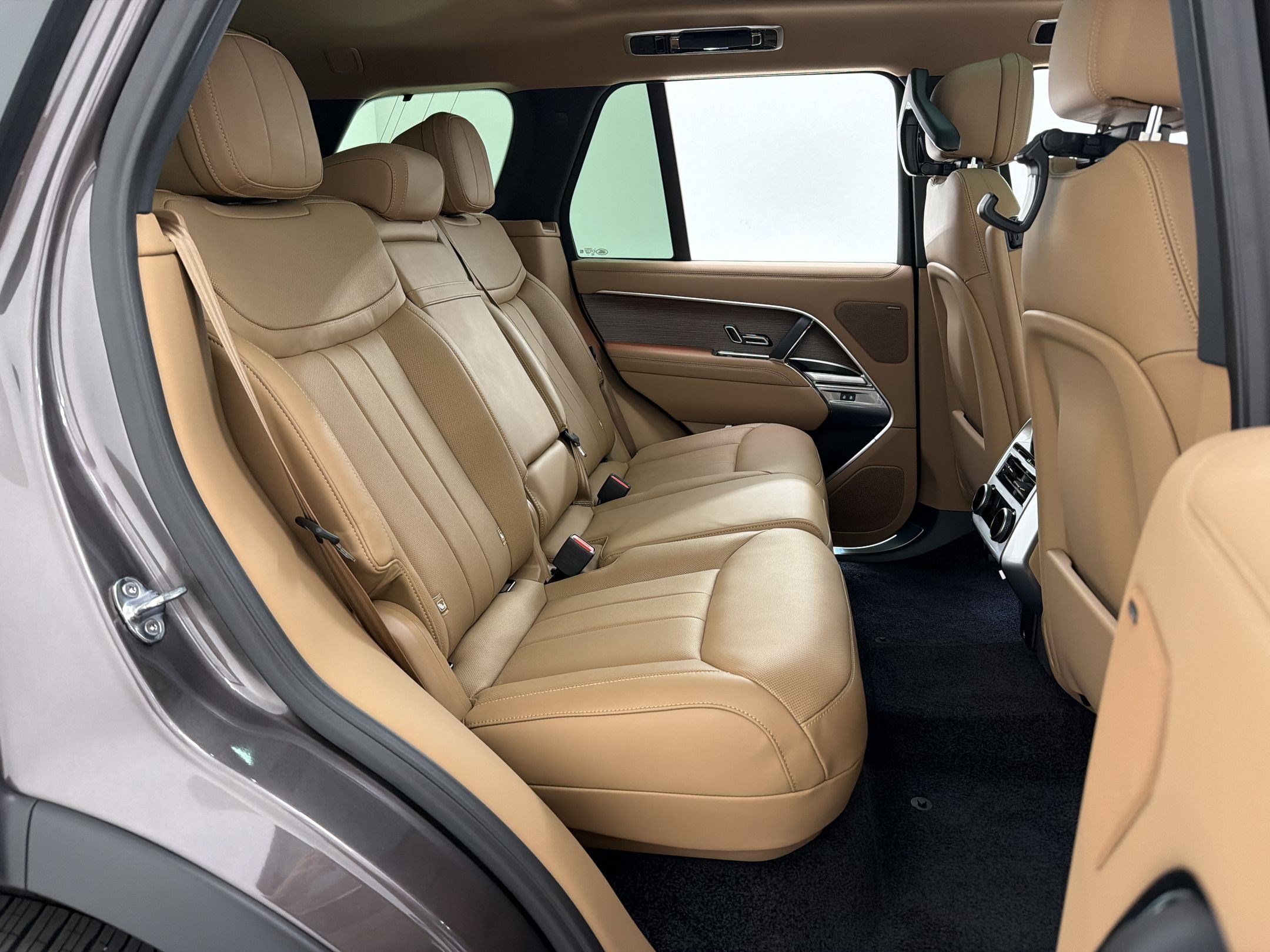 New 2026 Land Rover Range Rover SE AWD/4WD image 35
