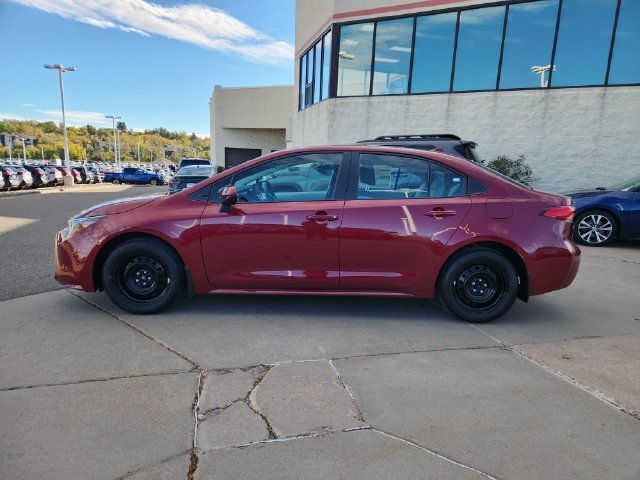 New 2027 Toyota Corolla LE FWD image 2
