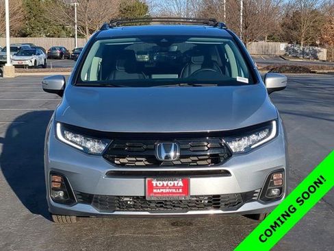 Used 2025 Honda Odyssey Touring image 4