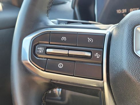 Used 2025 GMC Terrain Elevation AWD/4WD image 30