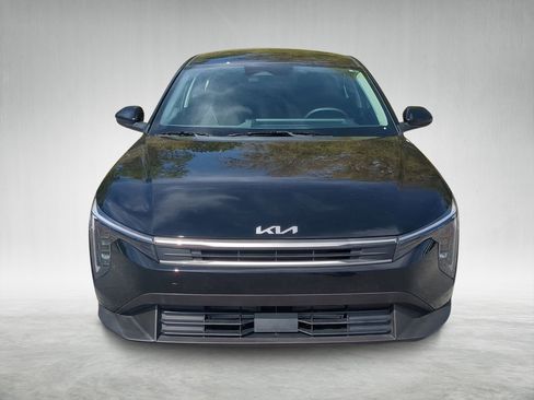 New 2025 Kia K4 LXS image 8