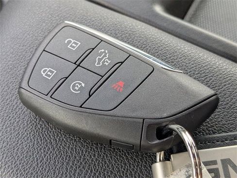 Used 2024 GMC Sierra 1500 Elevation image 31