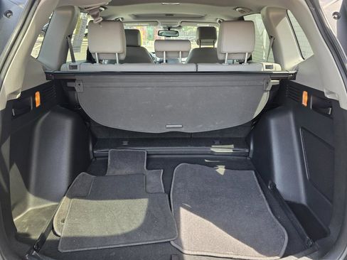 Used 2020 Honda CR-V Touring image 8