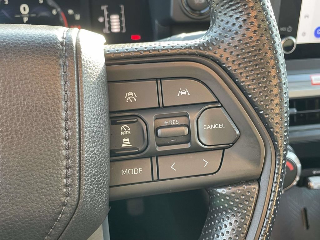 Used 2026 Toyota Tacoma SR5 AWD/4WD image 11
