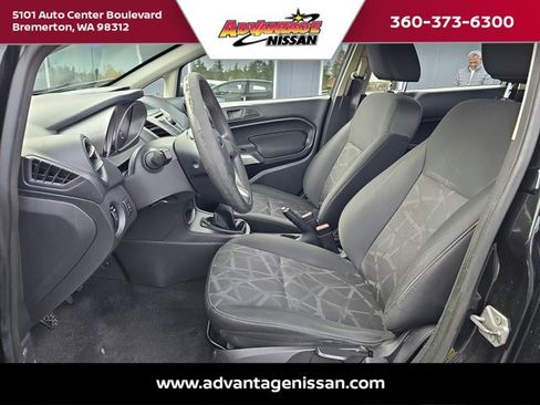 Used 2011 Ford Fiesta SE image 14