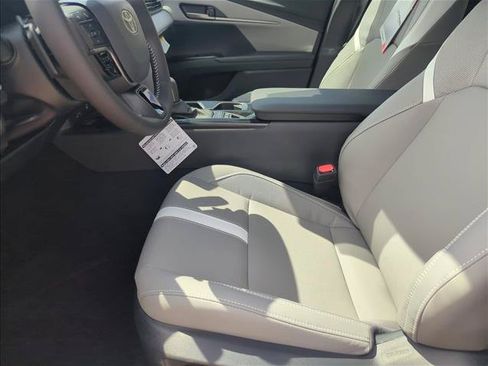 New 2026 Toyota Camry SE FWD image 16