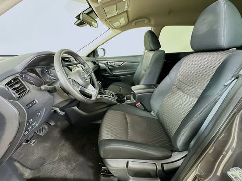 Used 2019 Nissan Rogue S w/ Special Edition Package AWD/4WD image 30