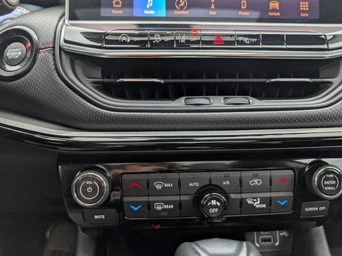 Used 2022 Jeep Compass Trailhawk w/ Trailhawk Elite Group image 15