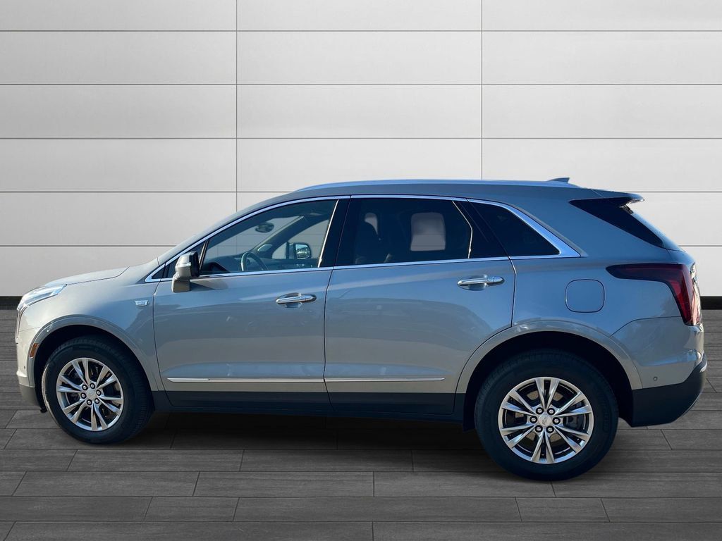 Certified 2023 Cadillac XT5 Premium Luxury w/ Technology Package FWD image 2
