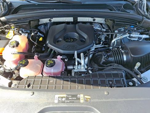 Used 2023 Jeep Grand Cherokee Trailhawk w/ Luxury Tech Group III image 27