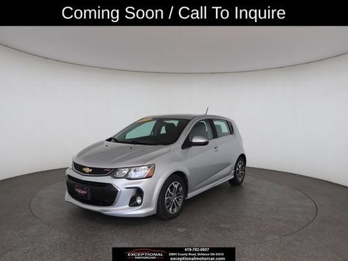 Used 2017 Chevrolet Sonic LT FWD image 2