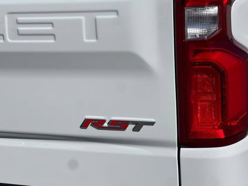 New 2026 Chevrolet Silverado 1500 RST w/ RST Select Package AWD/4WD image 8