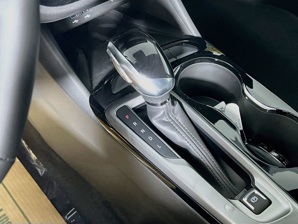 New 2026 Buick Envista Sport Touring w/ Convenience I Package FWD image 14