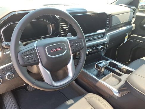 New 2026 GMC Sierra 1500 SLT w/ SLT Premium Plus Package AWD/4WD image 19