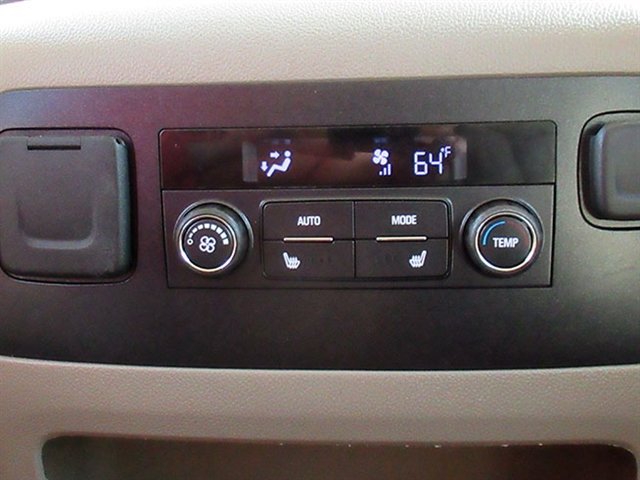 Used 2016 Chevrolet Suburban LTZ AWD/4WD image 30