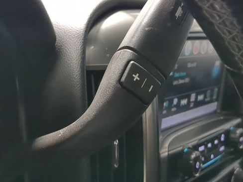 Used 2018 Chevrolet Silverado 1500 LT w/ True North Edition AWD/4WD image 32