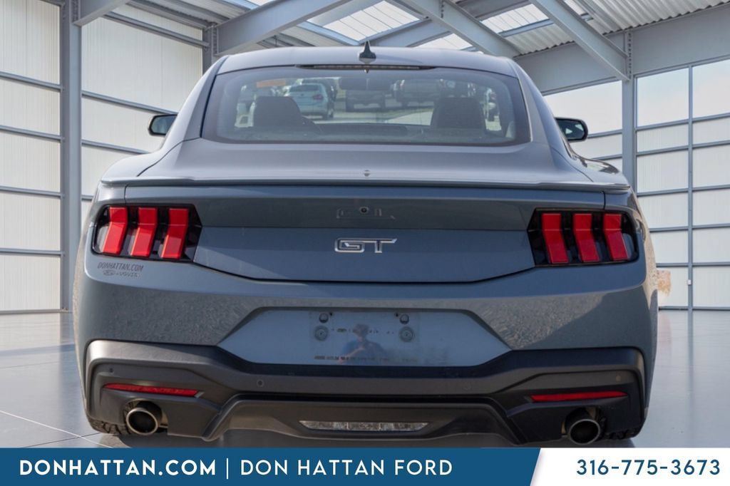 Used 2024 Ford Mustang GT Premium RWD image 19