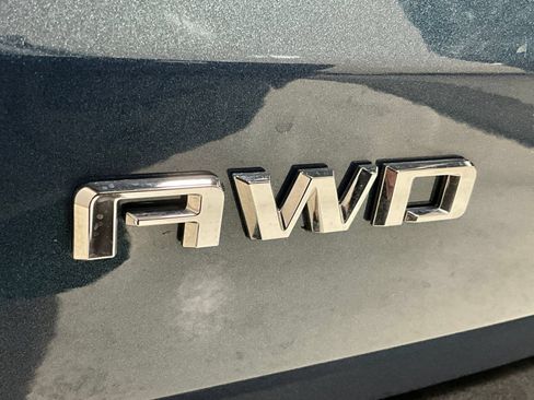 Used 2026 Chevrolet Traverse LT w/ Driver Confidence Package AWD/4WD image 31