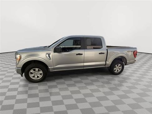 Certified 2022 Ford F150 XLT w/ Trailer Tow Package AWD/4WD image 2