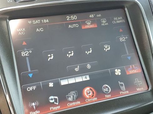 Used 2015 Dodge Journey Crossroad w/ Flexible Seating Group image 17