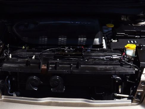 Used 2017 Jeep Cherokee Latitude w/ Comfort/Convenience Group image 62