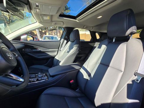 Certified 2025 MAZDA CX-30 AWD 2.5 S w/ Preferred Package image 22