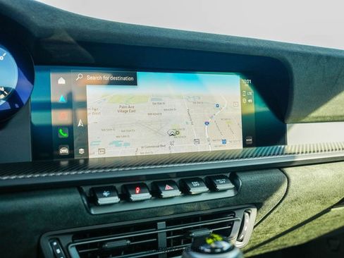 Used 2025 Porsche 911 GT3 RS image 40