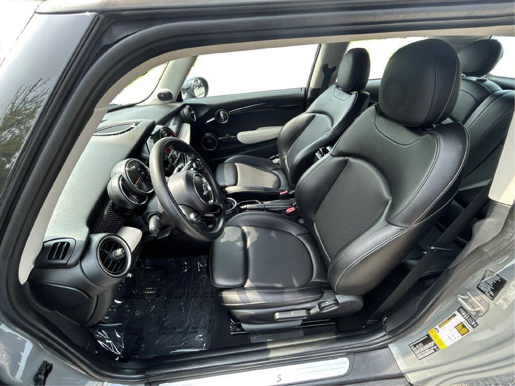 Used 2015 MINI Cooper S FWD image 35