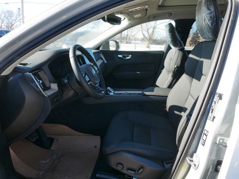 New 2026 Volvo XC60 T8 Plus w/ Protection Package Premier AWD/4WD image 5