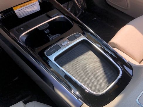 New 2026 Mercedes-Benz GLB 250 4MATIC image 29