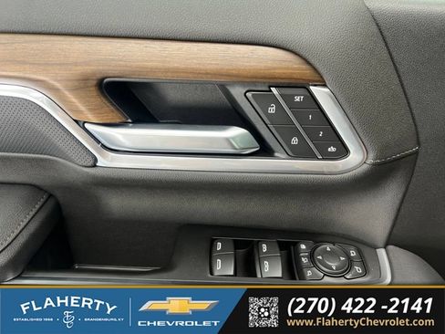New 2026 Chevrolet Silverado 2500 High Country w/ High Country Premium Package AWD/4WD image 23