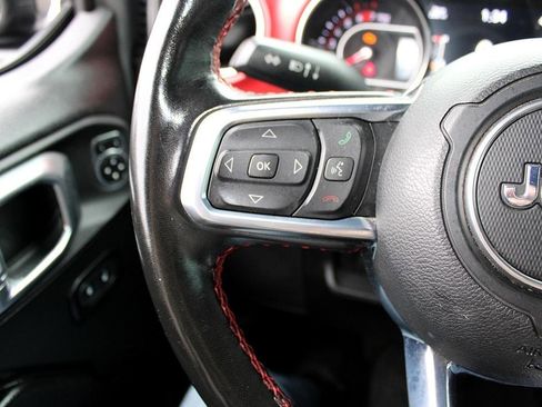 Used 2021 Jeep Wrangler Unlimited Rubicon image 11