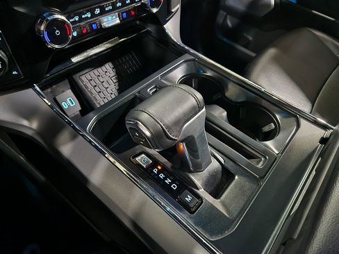 Used 2024 Ford F150 Lariat w/ Equipment Group 502A High image 39