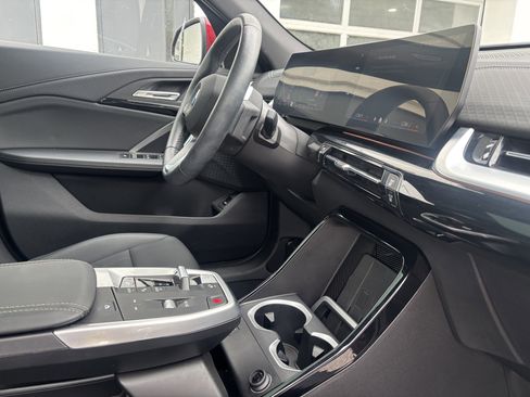 Used 2025 BMW X2 xDrive28i AWD/4WD image 22
