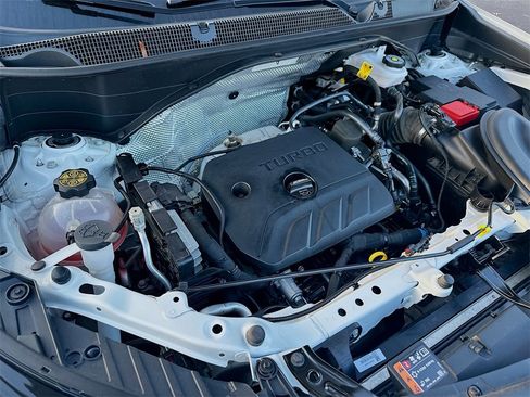 Used 2024 Buick Encore GX Sport Touring image 26