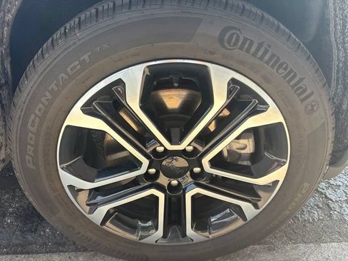 Used 2023 Jeep Compass Limited AWD/4WD image 29