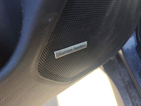 Used 2018 Subaru Outback 2.5i Limited image 7