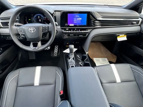 New 2026 Toyota Camry SE FWD image 16