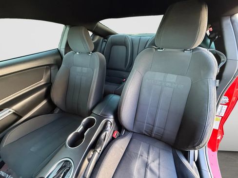 Used 2018 Ford Mustang Coupe w/ Equipment Group 101A RWD image 13