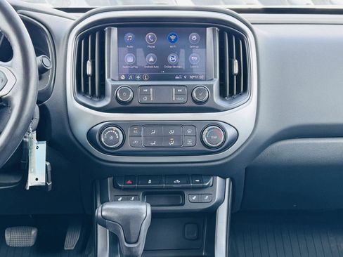 Used 2021 Chevrolet Colorado LT w/ LT Convenience Package image 18