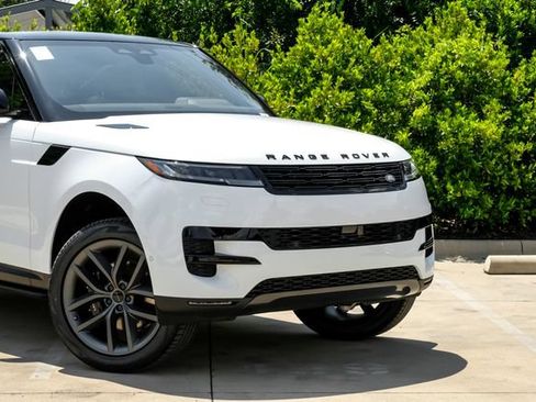 New 2026 Land Rover Range Rover Sport SE AWD/4WD image 8