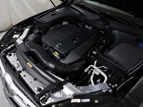 Certified 2022 Mercedes-Benz GLC 300 4MATIC image 40