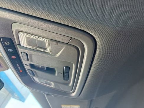 Used 2020 Chevrolet Silverado 1500 LT w/ All-Star Edition AWD/4WD image 16