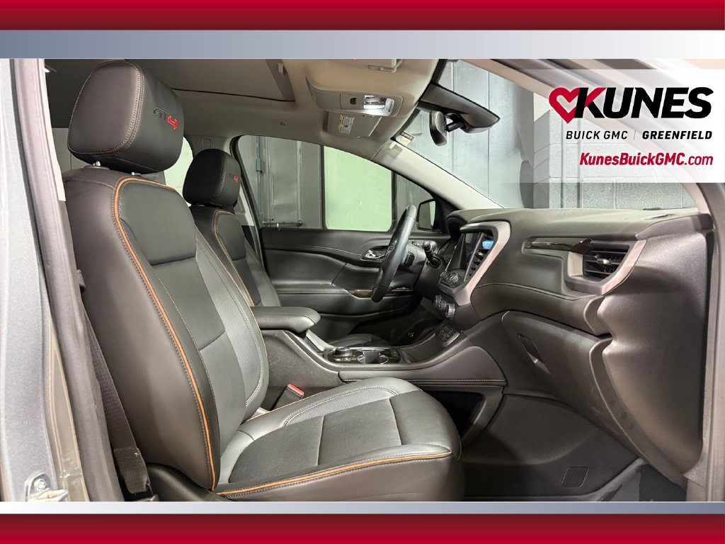 Used 2023 GMC Acadia AT4 w/ Technology Package AWD/4WD image 39